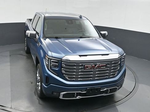 Used 2024 GMC Sierra 1500 Denali AWD/4WD image 38