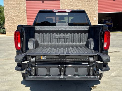Used 2026 GMC Sierra 1500 SLT w/ SLT Premium Plus Package AWD/4WD image 8