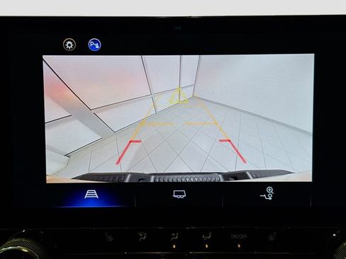 New 2025 Chevrolet Colorado Z71 image 11