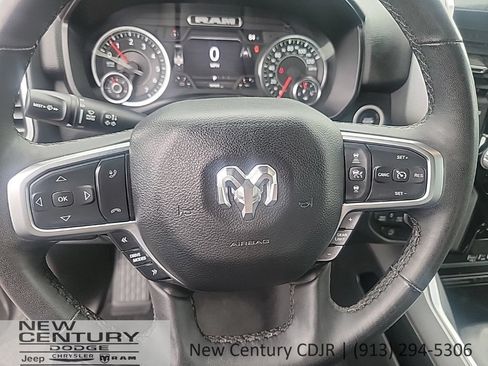 Used 2025 RAM 1500 Big Horn AWD/4WD image 13