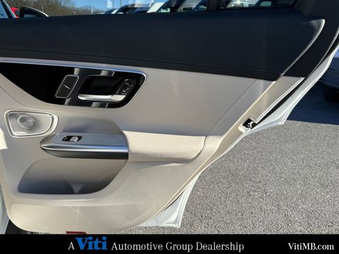 Certified 2023 Mercedes-Benz GLC 300 4MATIC image 26