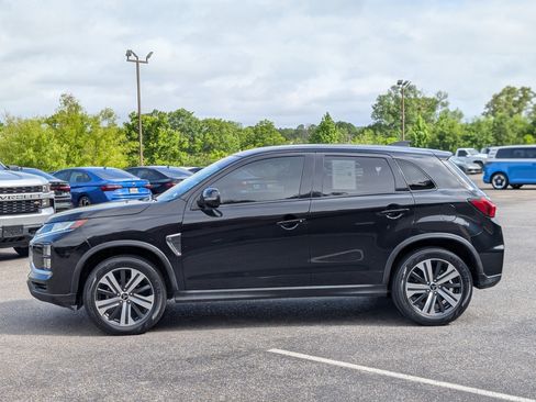 Used 2020 Mitsubishi Outlander Sport SE FWD image 6