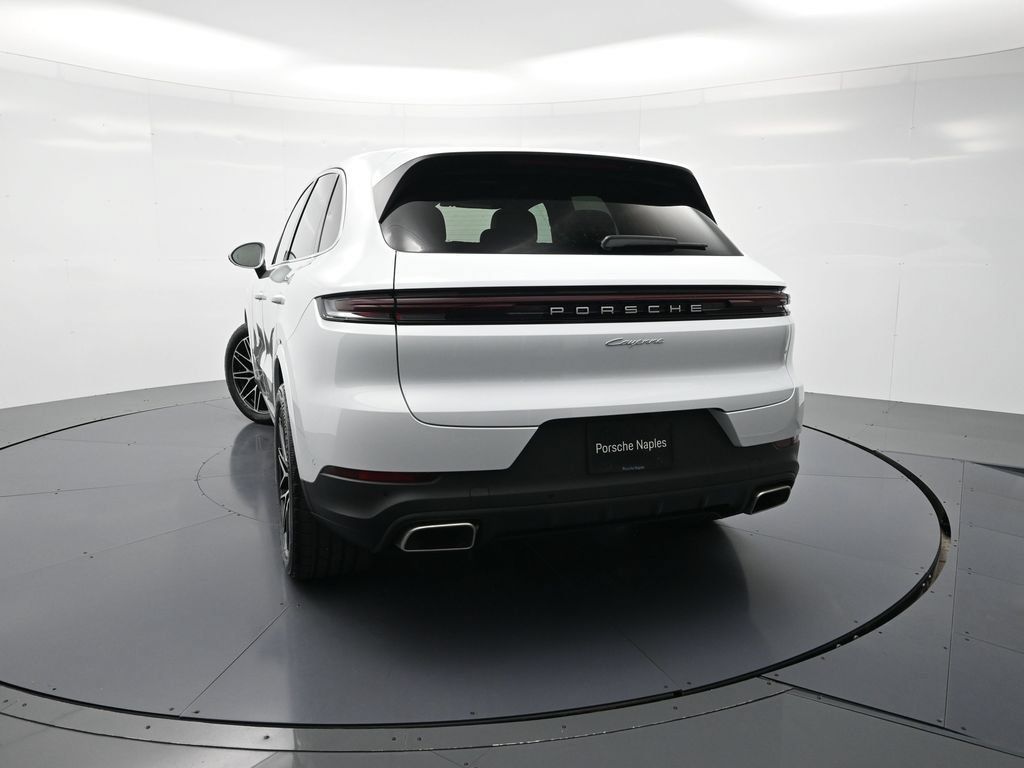 Certified 2026 Porsche Cayenne AWD/4WD image 27