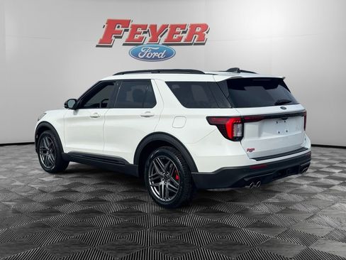 New 2026 Ford Explorer ST w/ Sun And Sound Package image 5