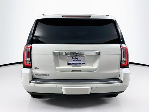 Used 2017 GMC Yukon Denali w/ Open Road Package RWD image 6