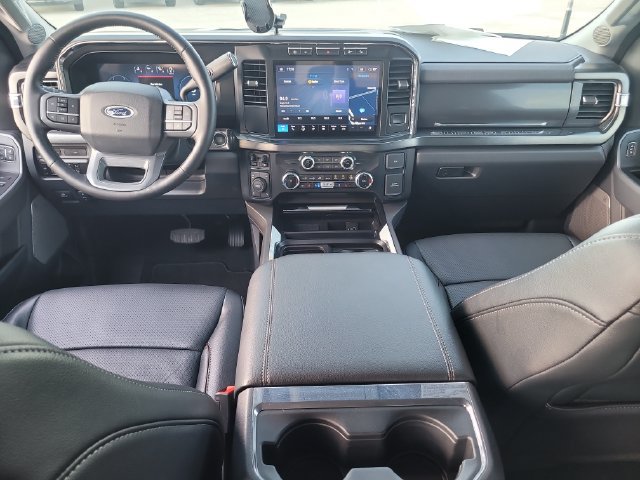 Used 2024 Ford F250 Lariat w/ Sport Appearance Package AWD/4WD image 16