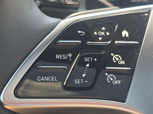 Certified 2026 Mercedes-Benz GLC 300 4MATIC image 34