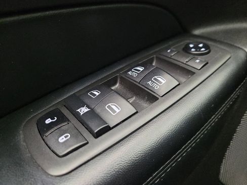 Used 2021 Jeep Grand Cherokee Laredo X RWD image 27