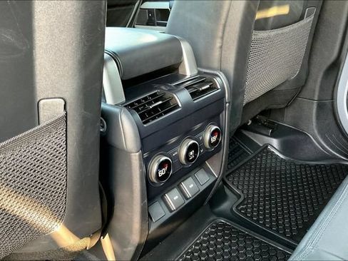 Used 2023 Land Rover Defender 130 X-Dynamic SE AWD/4WD image 12