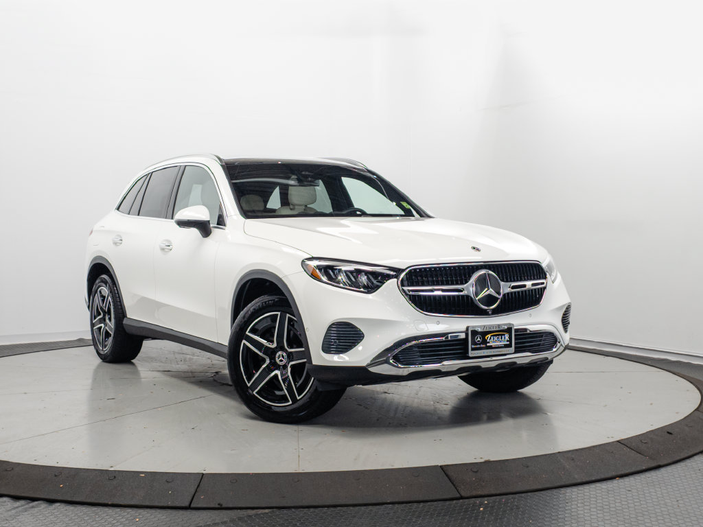 Certified 2026 Mercedes-Benz GLC 300 4MATIC image 1