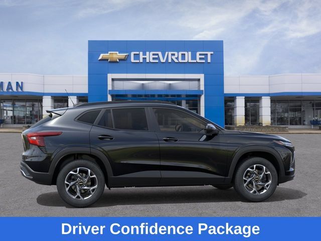 New 2026 Chevrolet Trax LT w/ Driver Confidence Package FWD image 6