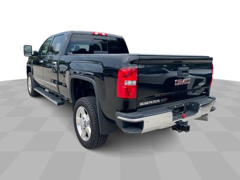 Used 2016 GMC Sierra 2500 SLT w/ Duramax Plus Package AWD/4WD image 7
