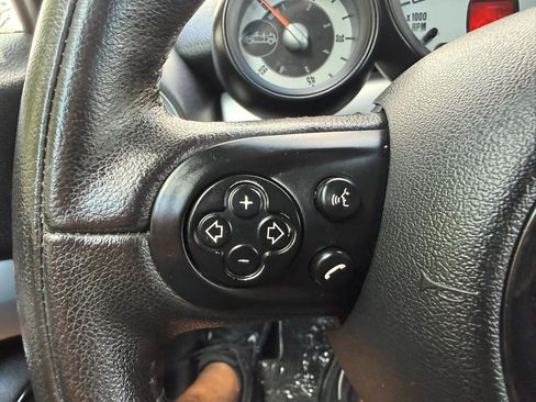 Used 2012 MINI Cooper Convertible FWD image 28