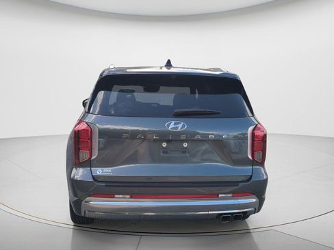 Used 2023 Hyundai Palisade Calligraphy w/ Cargo Package FWD image 5