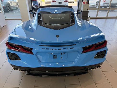 Used 2020 Chevrolet Corvette Stingray Preferred Cpe w/ 2LT Preferred Equipment Group RWD image 15