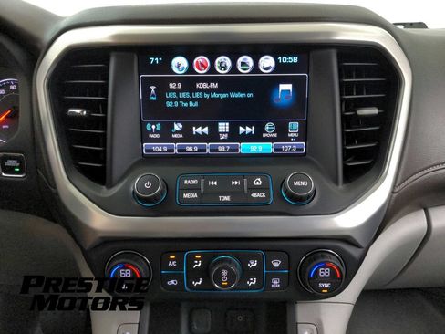 Used 2017 GMC Acadia SLT FWD image 22