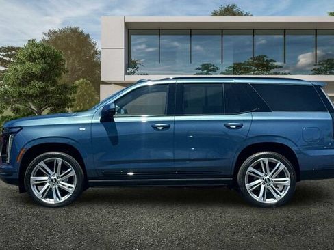 Certified 2026 Cadillac Escalade Platinum Sport AWD/4WD image 7