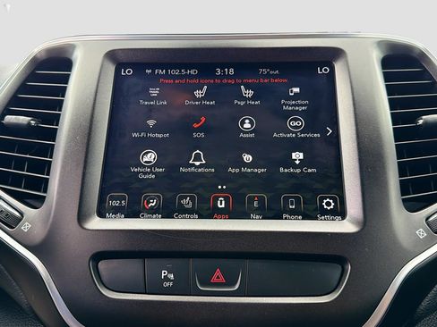 Used 2019 Jeep Cherokee Trailhawk w/ Cold Weather Group AWD/4WD image 28