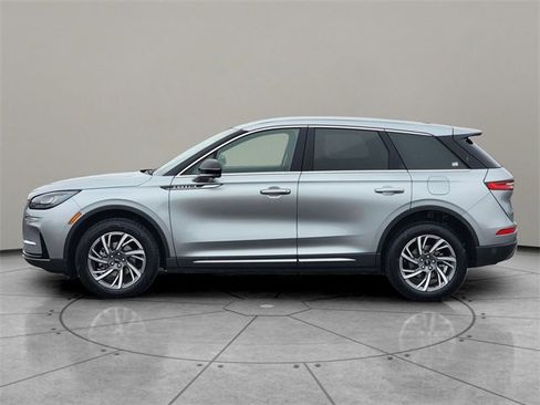 Certified 2024 Lincoln Corsair AWD w/ Equipment Group 101A image 9