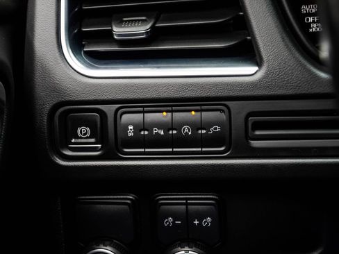 Used 2021 Chevrolet Tahoe LT RWD image 29