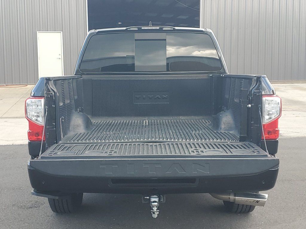 Used 2023 Nissan Titan SV w/ Accessory Utility Package RWD image 14