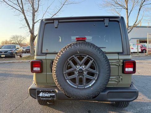 New 2026 Jeep Wrangler Sport AWD/4WD image 10