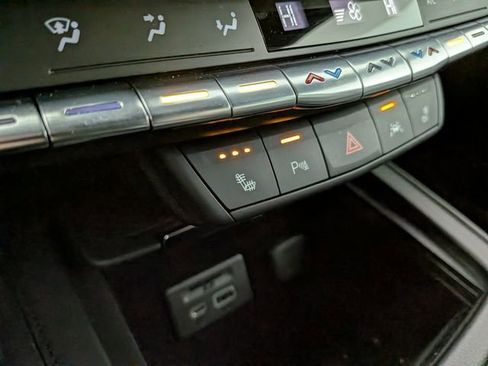 Certified 2023 Cadillac XT4 Premium Luxury w/ Cold Weather Package image 26