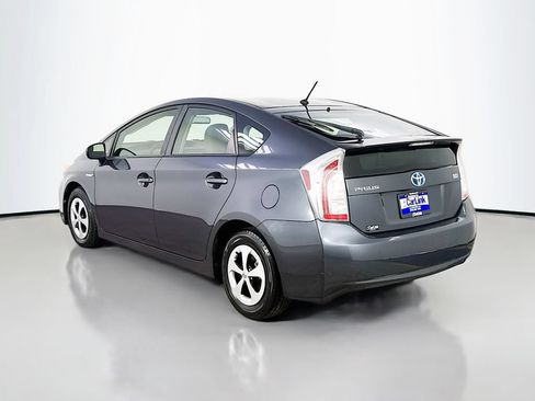 Used 2014 Toyota Prius Two FWD image 5