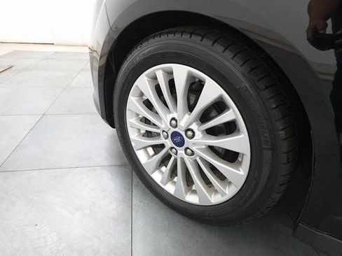 Used 2017 Ford C-MAX SE image 26