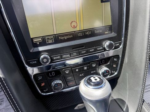 Used 2015 Bentley Flying Spur V8 AWD/4WD image 28