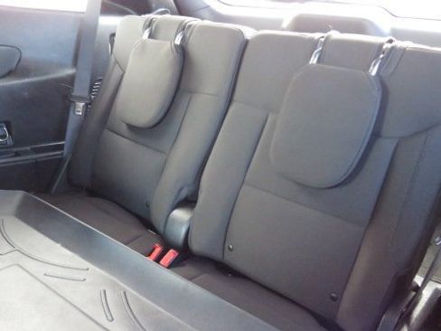 Certified 2021 Ford Explorer XLT image 16