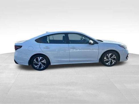 Used 2023 Subaru Legacy Premium image 9
