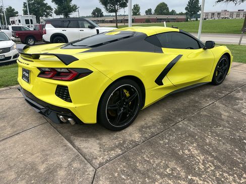 Used 2020 Chevrolet Corvette Stingray Premium Cpe w/ 3LT Preferred Equipment Group RWD image 7