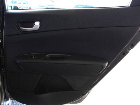 Used 2017 Kia Optima LX w/ Option Group 014 FWD image 11