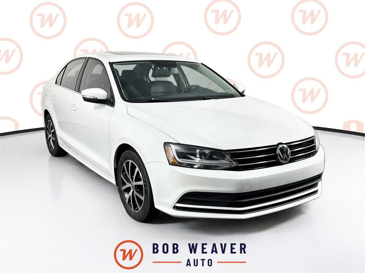 Used 2017 Volkswagen Jetta SE FWD image 1