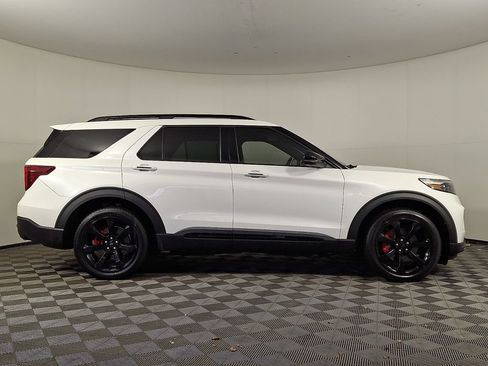 Used 2023 Ford Explorer ST w/ Equipment Group 401A AWD/4WD image 10