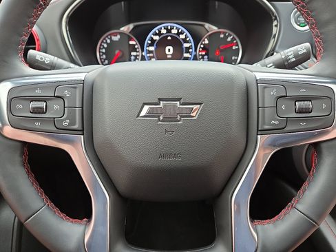 Used 2025 Chevrolet Blazer RS w/ Driver Confidence II Package image 16