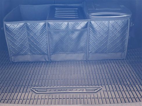 Used 2024 Toyota Corolla SE image 10