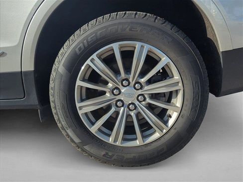 Used 2018 Cadillac XT5 Luxury AWD/4WD image 9