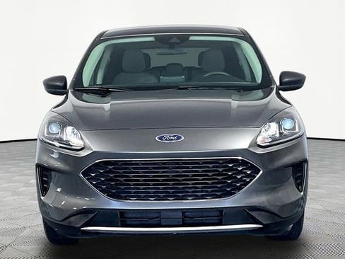 Used 2022 Ford Escape SE FWD image 3