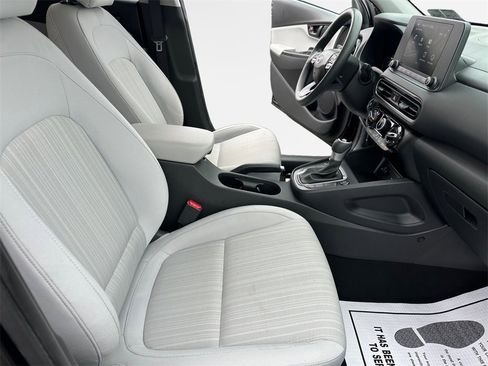 Used 2023 Hyundai Kona SEL image 26