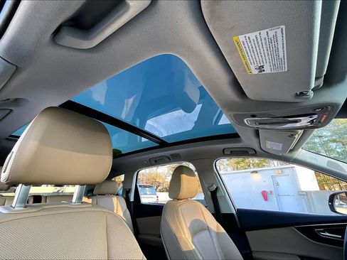 Used 2022 Audi Q7 Premium Plus image 14