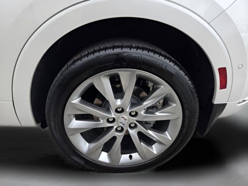 Used 2023 Buick Envision Avenir image 22