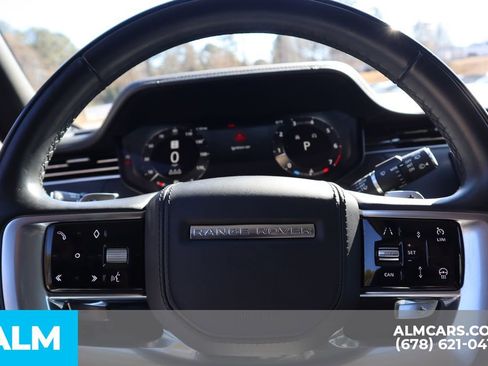 Used 2023 Land Rover Range Rover Autobiography AWD/4WD image 32