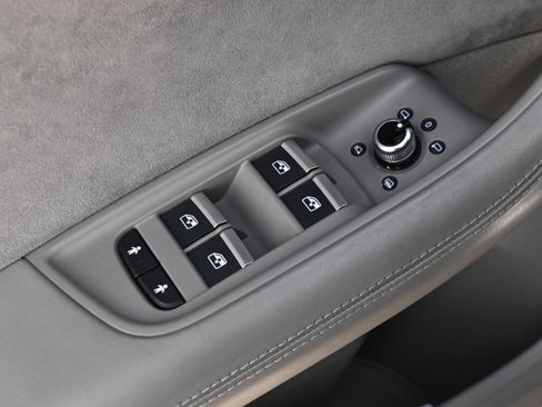 Used 2020 Audi Q7 3.0T Prestige w/ Prestige Package image 24