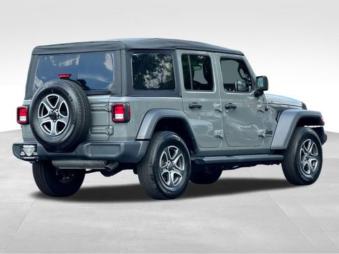 Used 2023 Jeep Wrangler Unlimited Sport AWD/4WD image 7