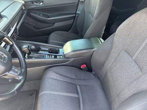 Used 2023 Honda Accord Sport image 11