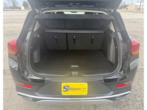 Used 2022 Buick Encore GX Essence w/ Experience Buick Package image 21