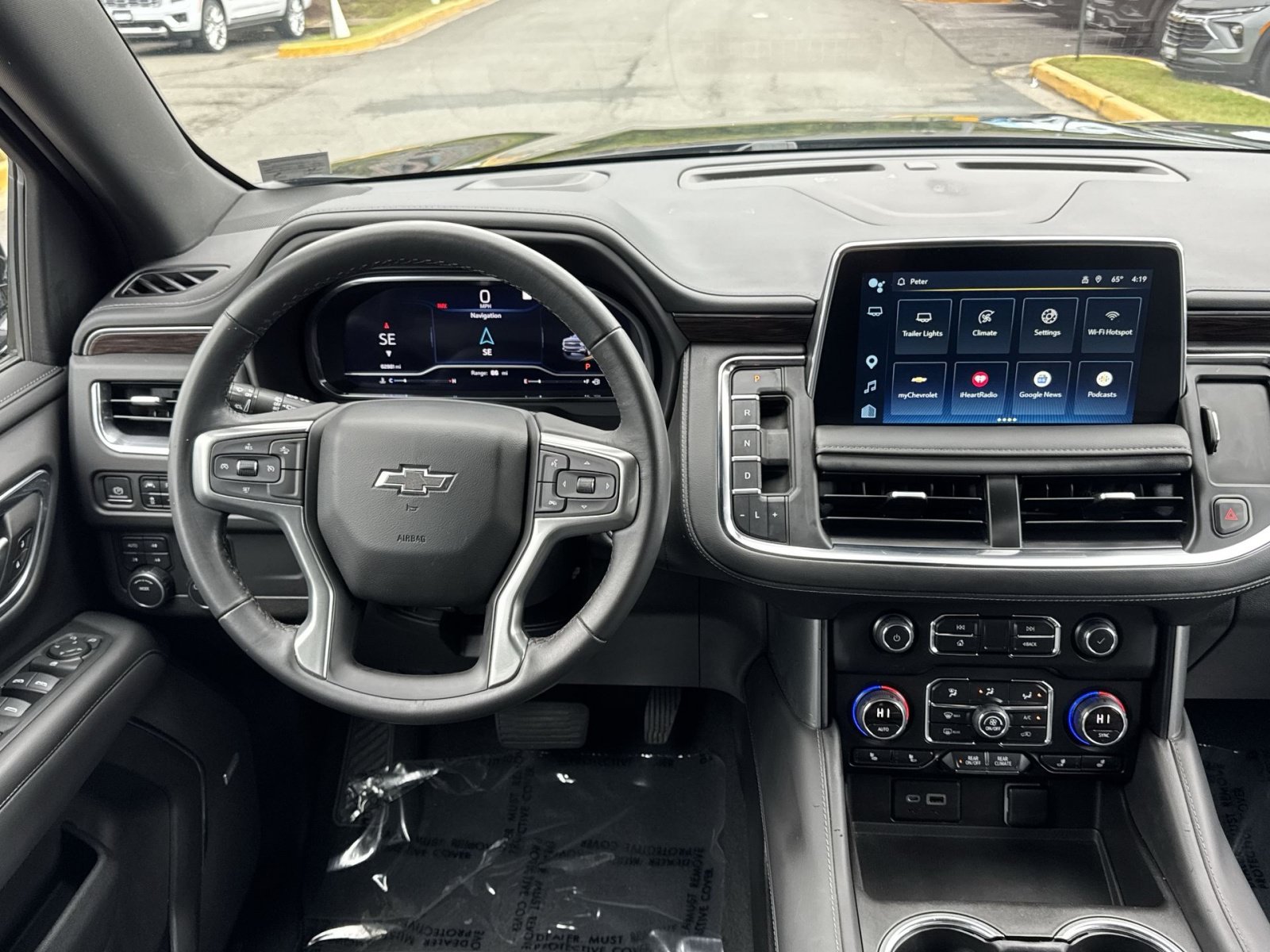 Used 2022 Chevrolet Tahoe Z71 AWD/4WD image 16