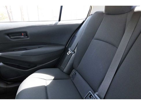 Used 2026 Toyota Corolla LE image 9